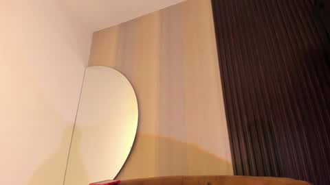 Snapshot of sofi_lassa_ chatting on 03.04.26 SOFIA online show from 03.04.26