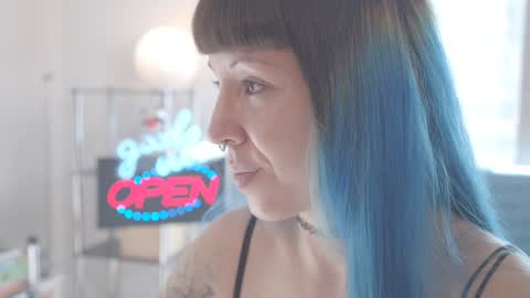 Snapshot of sofi_mora chatting on 01.06.25 Sofi Mora online show from 01.06.25