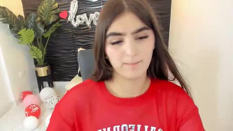 Snapshot of sofia44 chatting on 02.22.25 Skarlett online show from 02.22.25