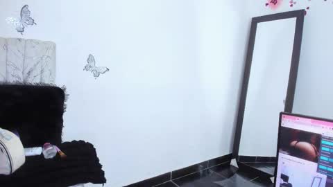 Sofia online show from 11.13.25