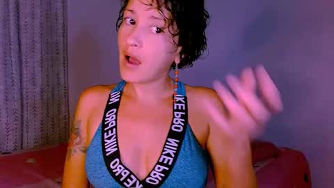 Sofia  online show from 09.28.25