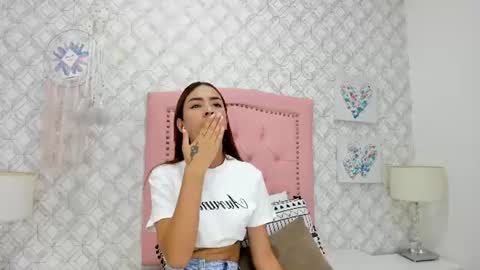 Snapshot of sofia_martinez9 chatting on 07.08.26 sofia_martinez9 online show from 07.08.26