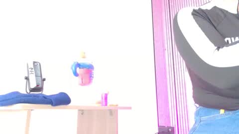 Snapshot of sofia_martinn chatting on 02.19.26 Sofia online show from 02.19.26