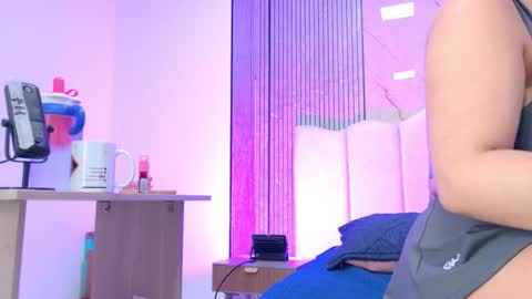 Snapshot of sofia_martinn chatting on 02.23.26 Sofia online show from 02.23.26