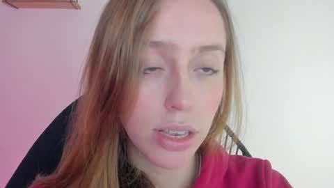 Snapshot of sofia_palacios_ chatting on 12.17.24 online show from 12.17.24