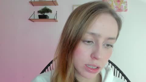 Snapshot of sofia_palacios_ chatting on 12.22.24 online show from 12.22.24