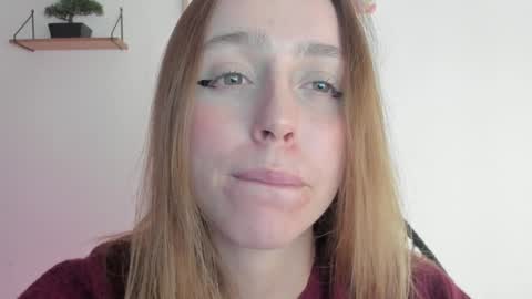 Snapshot of sofia_palacios_ chatting on 01.18.25 online show from 01.18.25