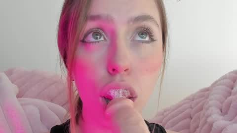 Snapshot of sofia_palacios_ chatting on 02.16.25 online show from 02.16.25