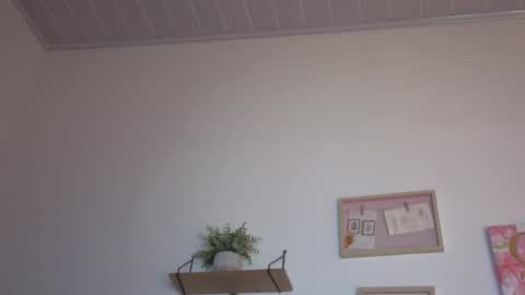 Snapshot of sofia_palacios_ chatting on 11.15.25 online show from 11.15.25