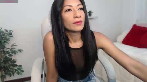 Snapshot of sofia_perez___ chatting on 09.19.25 Sofi online show from 09.19.25
