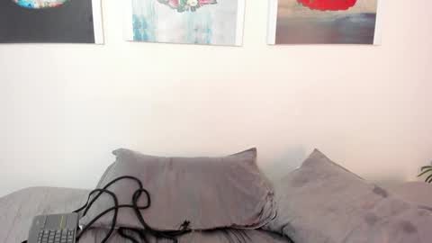 Snapshot of sofia_riveraa chatting on 01.27.25 SOFIA online show from 01.27.25