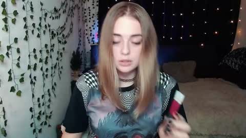 sofia_rosemary online show from 09.17.25