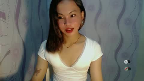 sofia_sweetheart18 online show from 12.23.25