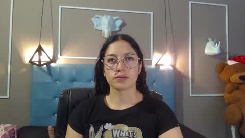 Sofa online show from 11.24.25