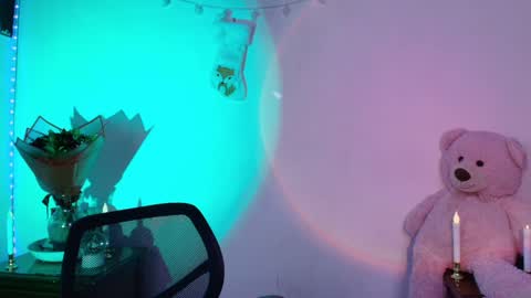 Sofia online show from 12.20.24