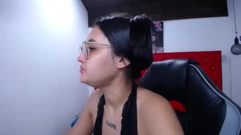 Sofia online show from 12.19.25