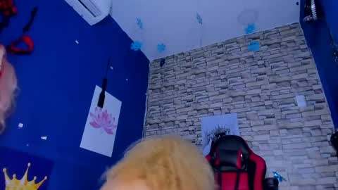 Snapshot of sofiacastillo01 chatting on 02.14.25 sofiacastillo01 online show from 02.14.25