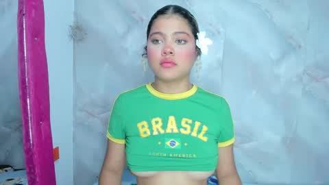 sofiacastillo01 online show from 06.05.26