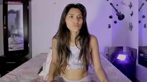 sofiacruz16 online show from 12.05.24