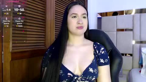sofiaduque_26 online show from 02.19.25