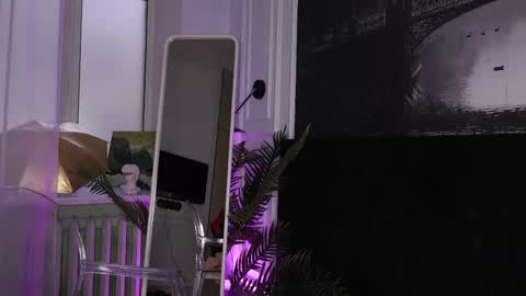 Sofia online show from 10.29.25