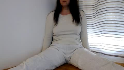 Snapshot of sofialenis chatting on 02.22.26 SofiaLenis online show from 02.22.26