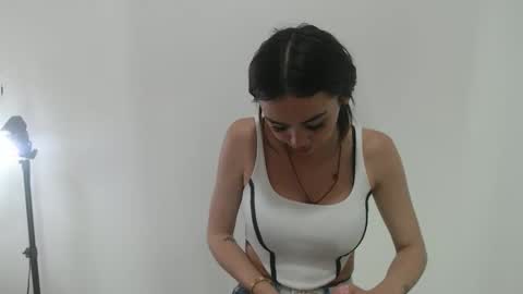 Snapshot of sofiaspring chatting on 02.11.26 Sofia online show from 02.11.26