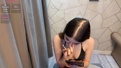 Snapshot of sofiasuper chatting on 04.28.26 Sofia online show from 04.28.26