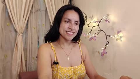 Sofi Bella online show from 05.26.26