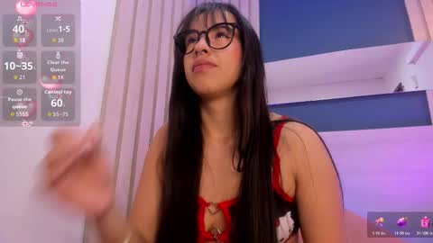 Snapshot of soficandy_ chatting on 02.12.26 soficandy_ online show from 02.12.26