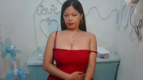 Snapshot of sofie_loorexx chatting on 05.05.26 sofie_loorexx online show from 05.05.26