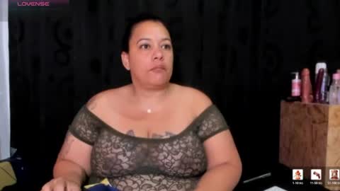 Snapshot of sofie_storm chatting on 06.25.26 Vicky online show from 06.25.26