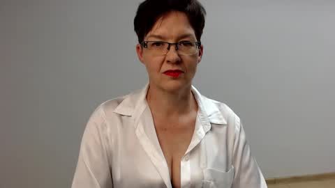 Snapshot of sofie_velvet chatting on 01.15.25 Sofie Velvet online show from 01.15.25