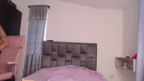 Sofie Rosee online show from 02.24.25