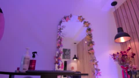 Sofie online show from 11.13.25