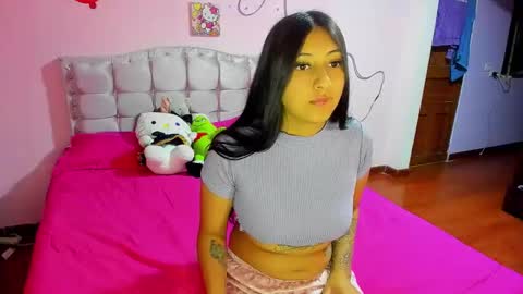 Snapshot of sofii_1219 chatting on 02.19.26 SOFI online show from 02.19.26