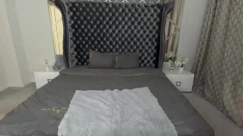 sofii_darling online show from 10.19.25