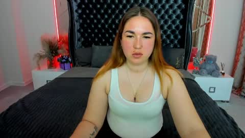Snapshot of sofii_darling chatting on 04.22.26 sofii_darling online show from 04.22.26