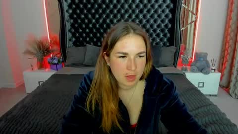 Snapshot of sofii_darling chatting on 04.30.26 sofii_darling online show from 04.30.26
