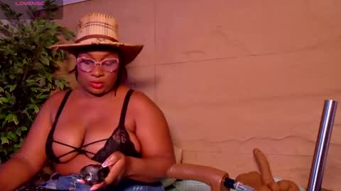 Snapshot of sofii_hill chatting on 05.20.26 KELLY-HILL online show from 05.20.26