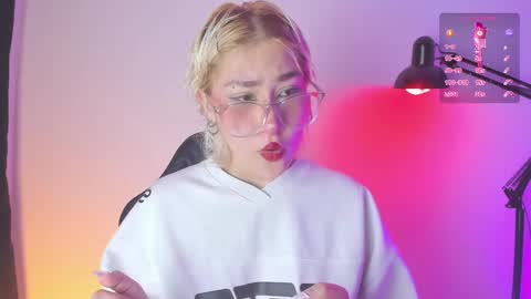 Sofii  online show from 02.19.25