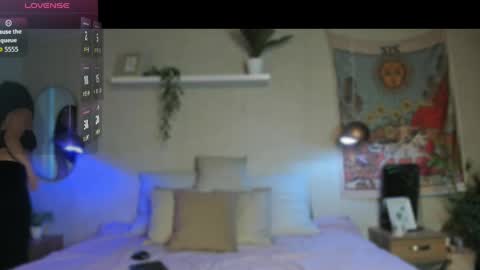 Snapshot of sofii_wild chatting on 05.15.26 sofii_wild online show from 05.15.26