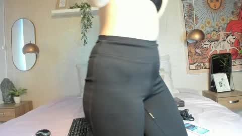 Snapshot of sofii_wild chatting on 05.16.26 sofii_wild online show from 05.16.26