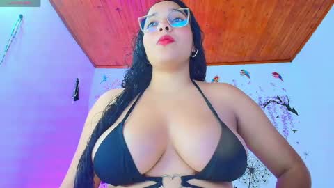  Sofa Daz  online show from 03.22.26