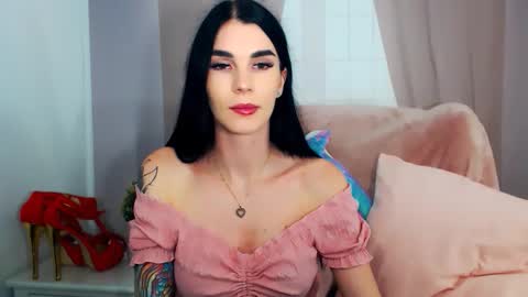 Snapshot of sofiiadream chatting on 10.12.25 sofiiadream online show from 10.12.25