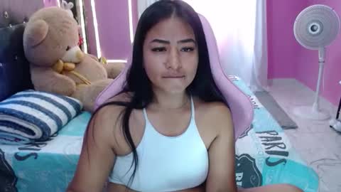 sofia Dreams online show from 12.19.25