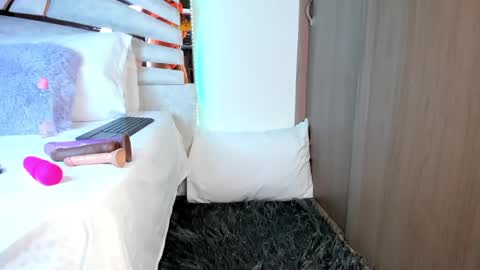 Snapshot of sofijohnsonx chatting on 02.09.25 sofijohnsonx online show from 02.09.25