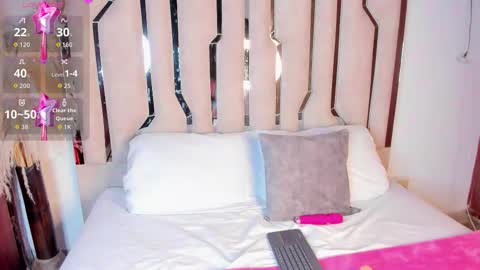 Snapshot of sofijohnsonx chatting on 11.29.25 sofijohnsonx online show from 11.29.25