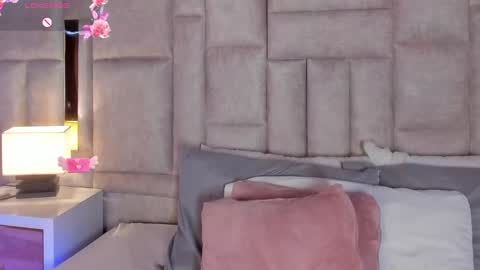 Snapshot of sofiscott_ chatting on 02.26.25 Sofia online show from 02.26.25