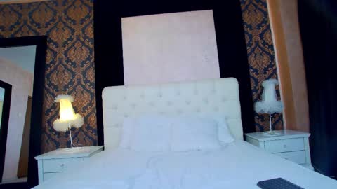 Snapshot of soft_lilly chatting on 02.16.26 Lilly online show from 02.16.26